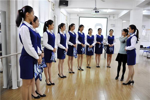 ��ʲô���{���I�WУ�W���Ƶ�����c������