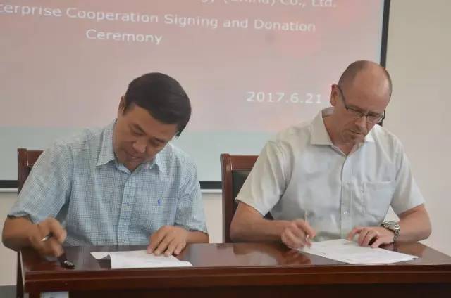 ɽ�|��·�����WԺ�c�֠��ֹ�˾�e��У��������s�xʽ��EC80D�ھ�C��ٛ�xʽ