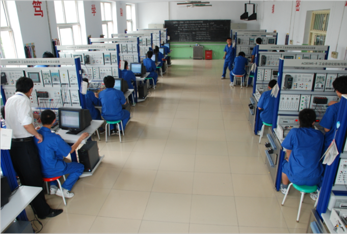 ɽ�|ұ�𼼎��WԺ�C�һ�w�����I��ô�ӣ�