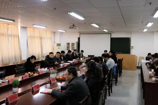 ���u���I���g�WԺ���_25����У�cУ�������Մ��