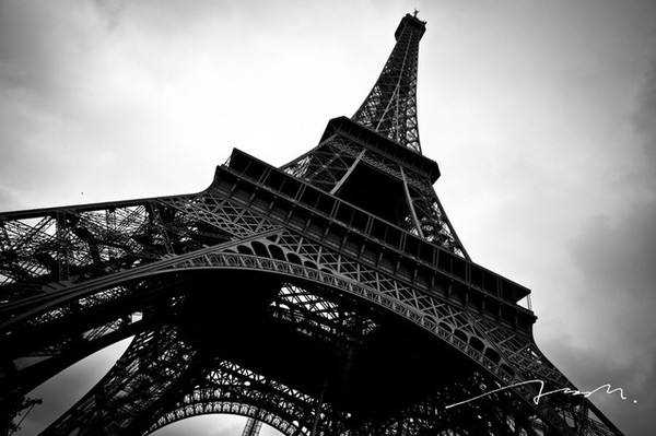 東營貴夫人美容美發婚紗攝影學校:常見的攝影構圖方法你知道嗎? 東營貴夫人美容美發婚紗攝影學校:常見的攝影構圖方法你知道嗎?