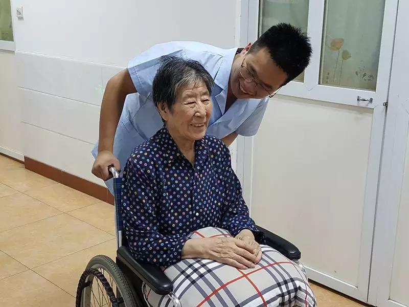 2018��ȫ���I(y��)ԺУ���ܴ�ِ����28��ِ헣�����������Щ��(n��i)�ݣ�