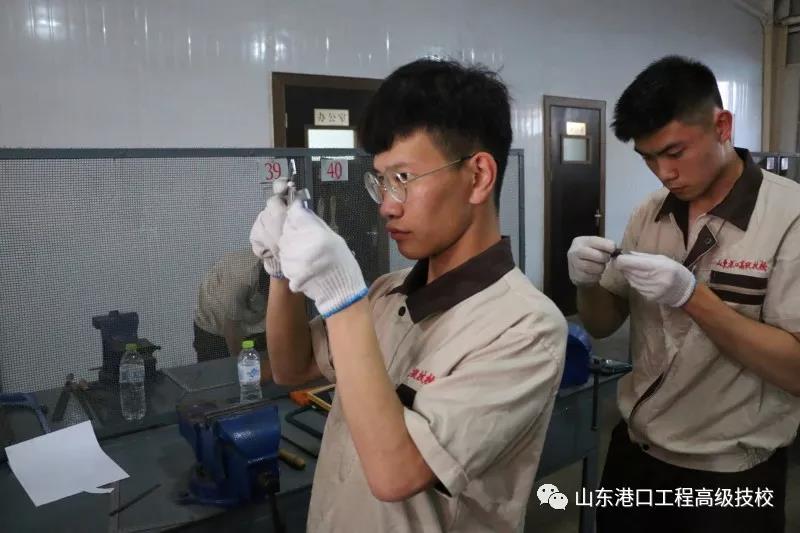 ɽ�|�ۿڹ��̸߼������WУ�e�k2018��ȌW�������M��ِ