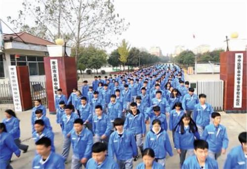 ���f�ЄڄӼ����WУ�����B�x�󌣰���ô�ӣ�