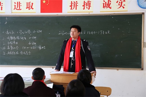 ���f��������ɽ�|�|�I���˾���WУ¡���e����ĩ���ô���߼��L��