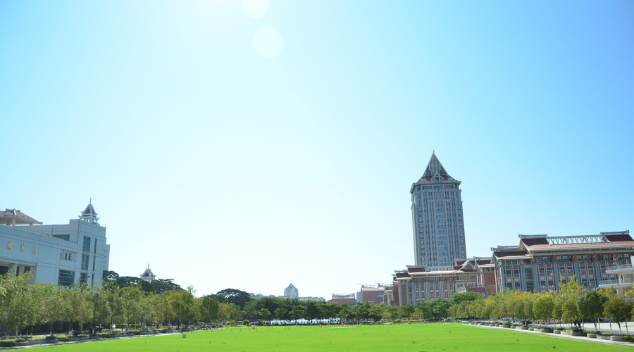 ɽ�|���������W(xu��)Ժ�к���ɫ��ֵ�È�(b��o)���᣿