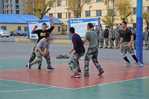 ɽ�|�|�I(y��ng)���˾���W(xu��)У¡���e�еڶ��á���Է�����@��ِ