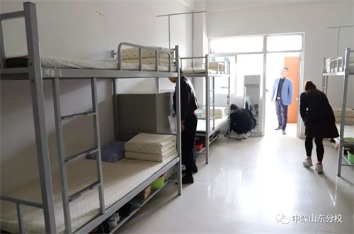 �Ї�ú�V�Ĺ��F(tu��n)ˇ�g(sh��)�W(xu��)Уɽ�|��У�����(n��i)��(w��)���Ļ��(d��ng)�o(j��)��(sh��)