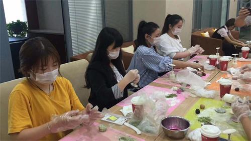 ��Ԫϲӭ���� ��Ӿ��ʼ���