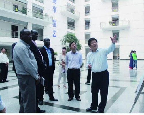 ɽ�|����Щ�܌W�Ƶ����WУ��