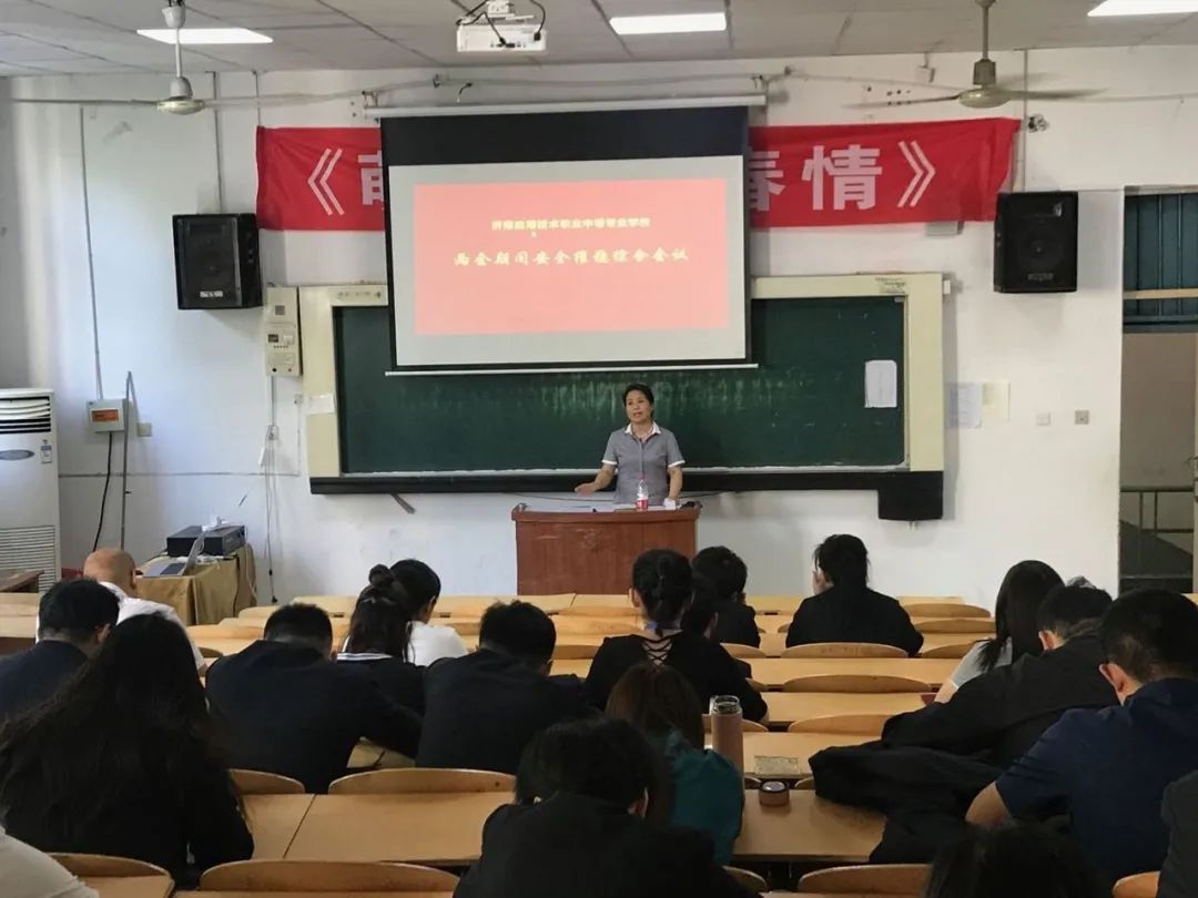 ���ϑ���