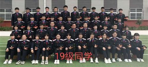 �ĳ��p���I�еȌ��I�WУ����Щ��ɫ��