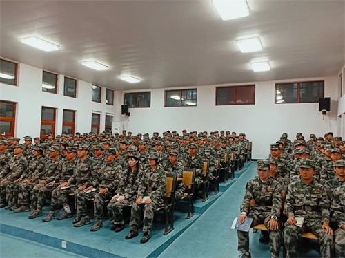 �R�������I�еȌ��I�WУ�����W��������