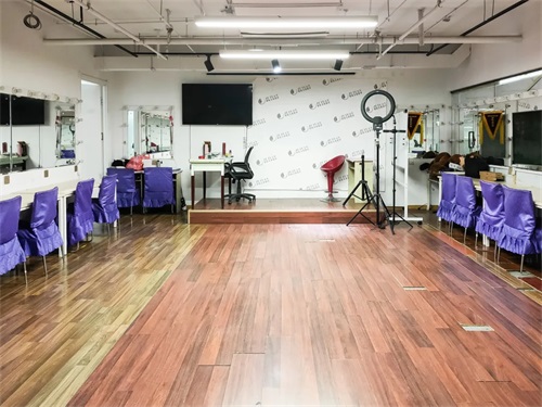 �ڝ��������܌W���l(f��)��