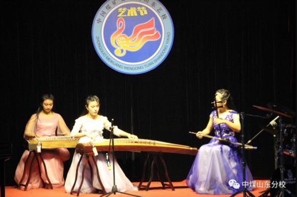 �H�������WУ�_�O���������I��