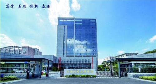 �W���޵ČWУ����Щ�� 