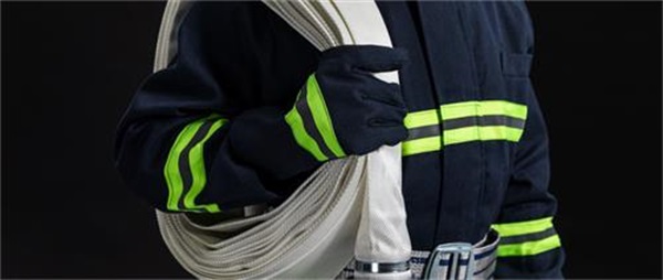 �����й��h�����WУ�����������B(y��ng)��Æ᣿