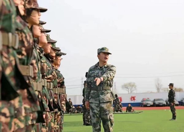 �ɞ��ؾ���ʲôҪ�� 